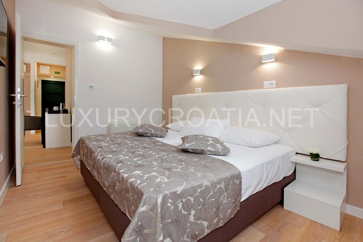 House For sale - DUBROVAČKO-NERETVANSKA KORČULA