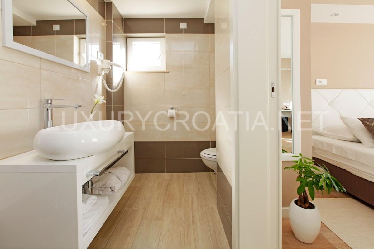 House For sale - DUBROVAČKO-NERETVANSKA KORČULA