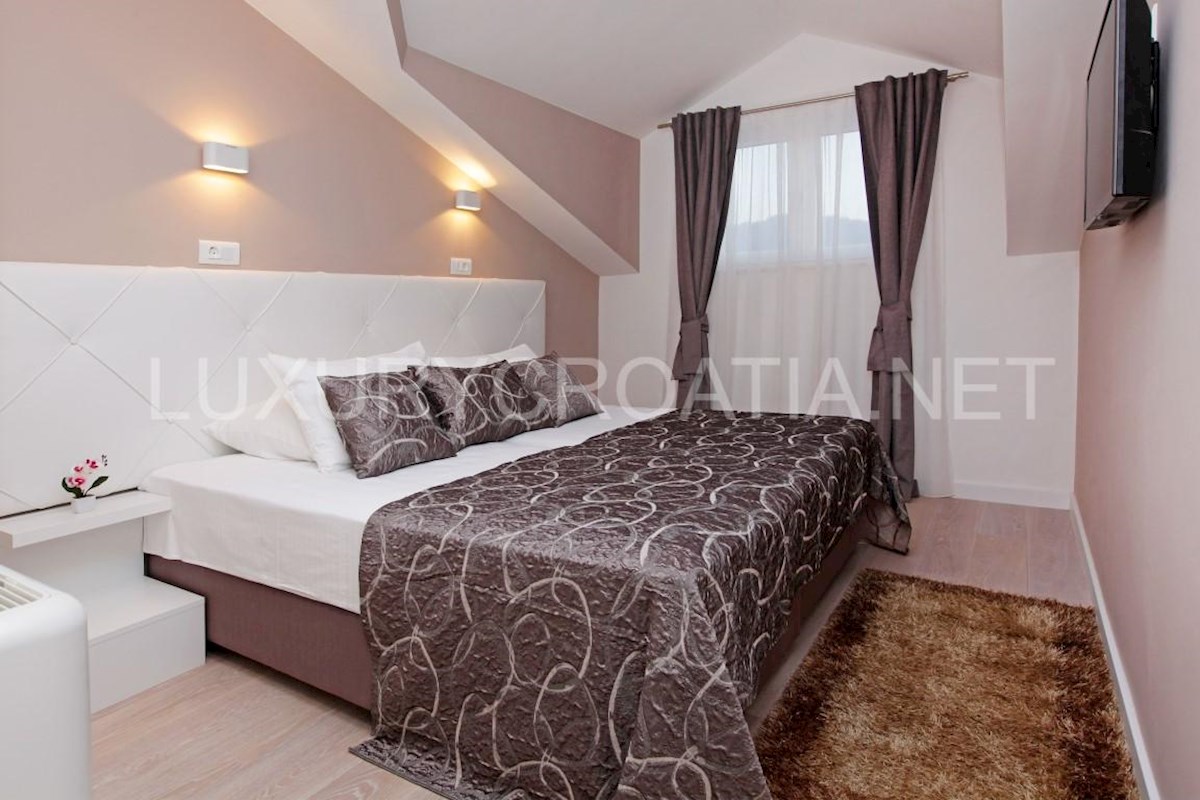 House For sale - DUBROVAČKO-NERETVANSKA KORČULA