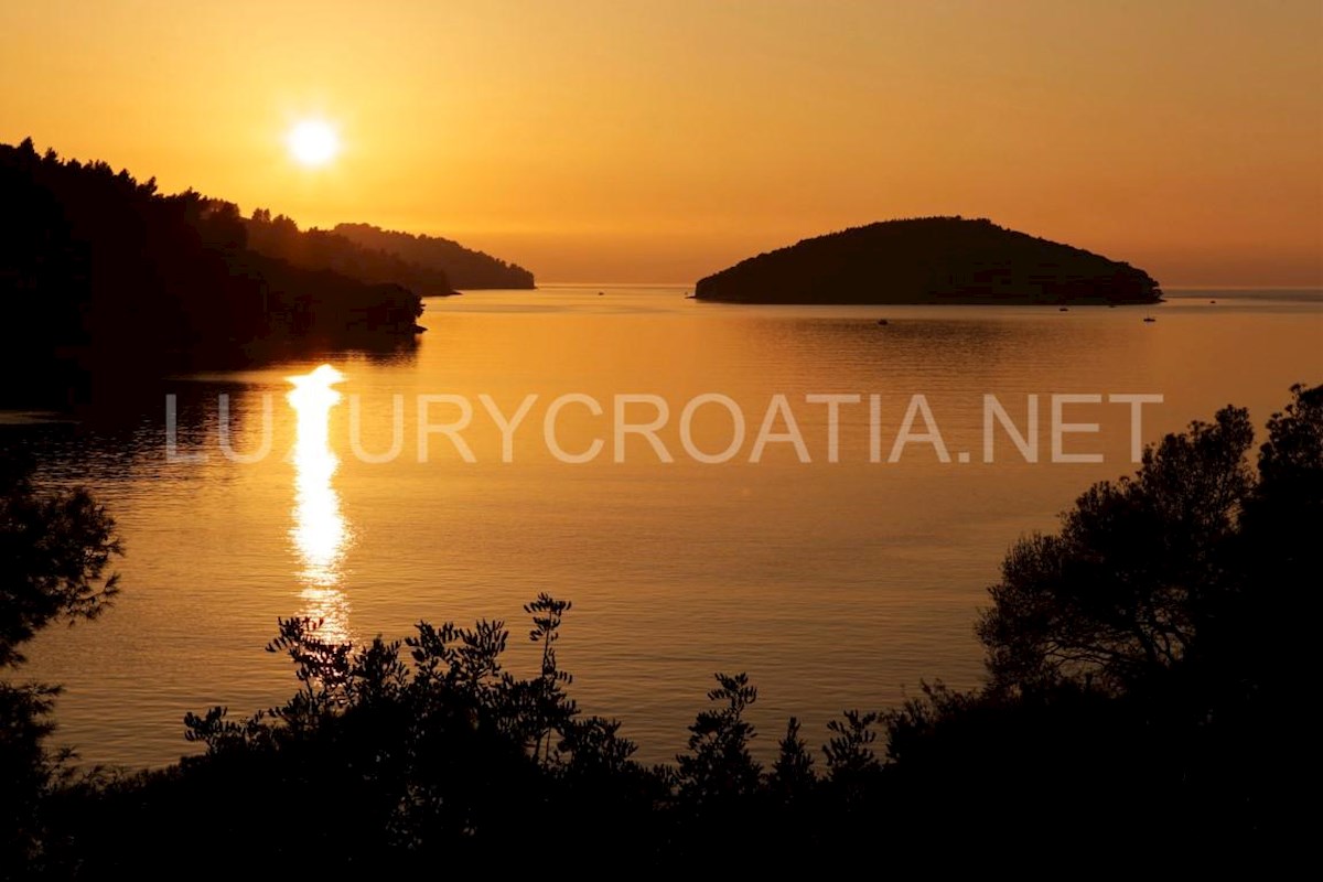 House For sale - DUBROVAČKO-NERETVANSKA KORČULA