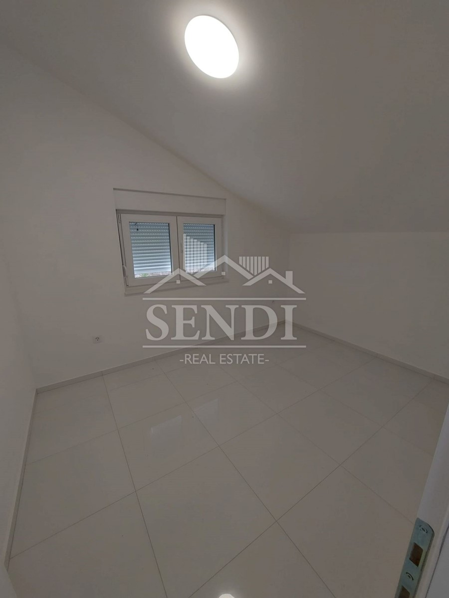 Stan Na prodaju - Primorsko-goranska Crikvenica - foto 2/11