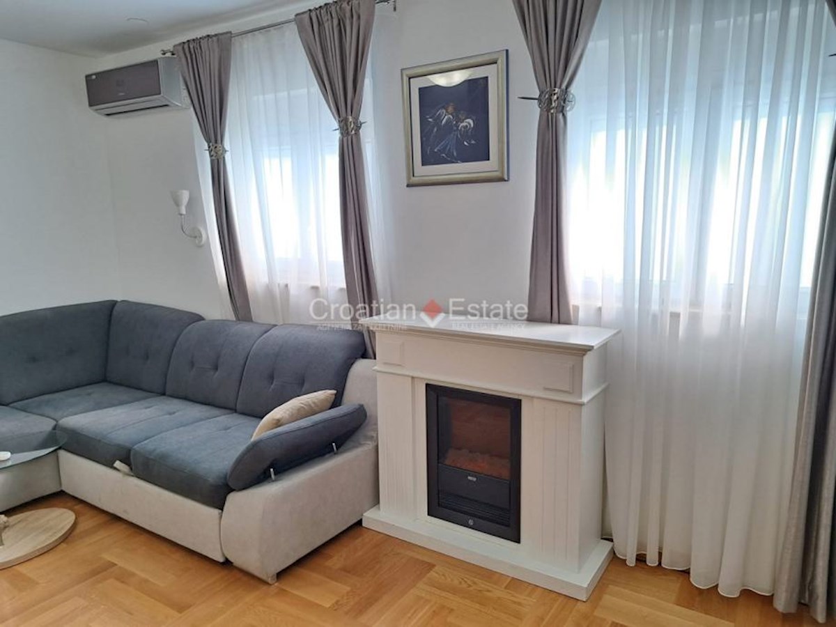 Flat For sale - SPLITSKO-DALMATINSKA SPLIT