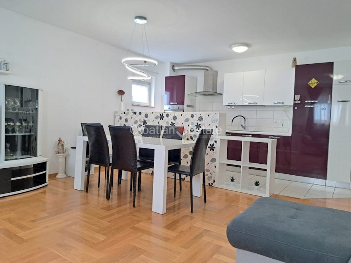 Apartmán Na prodej - SPLITSKO-DALMATINSKA SPLIT