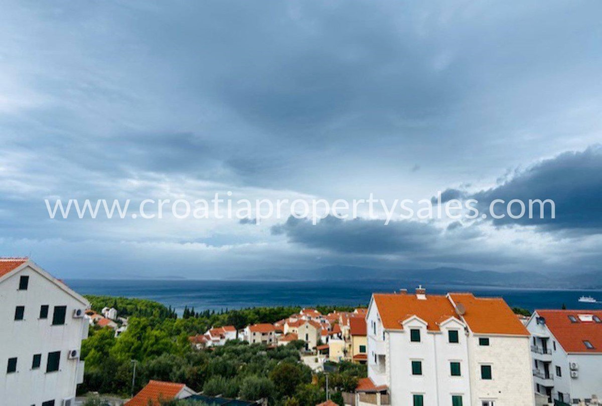 Apartment Zu verkaufen - SPLITSKO-DALMATINSKA BRAČ