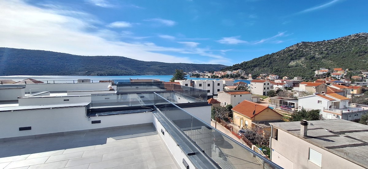 Apartmán Na prodej - SPLITSKO-DALMATINSKA MARINA