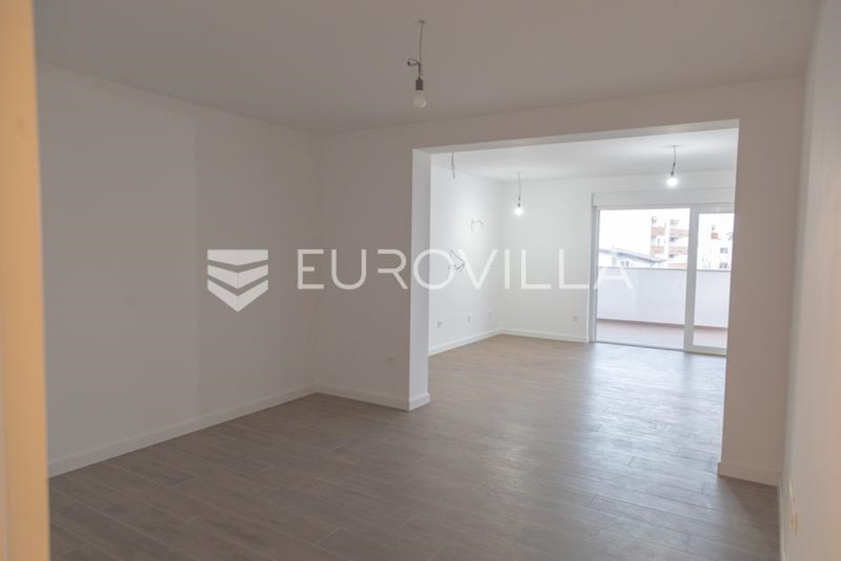 Appartement À vendre - OSJEČKO-BARANJSKA OSIJEK