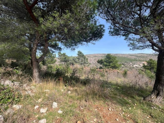 Pozemok na predaj 1509 m² – Labin