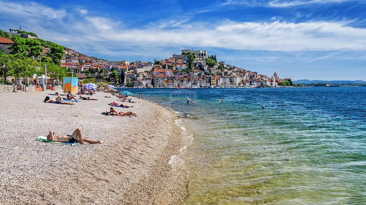 Gewerbefläche Zu verkaufen - ŠIBENSKO-KNINSKA ŠIBENIK