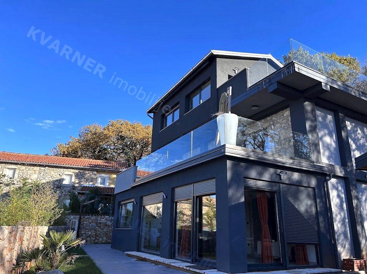 House For sale