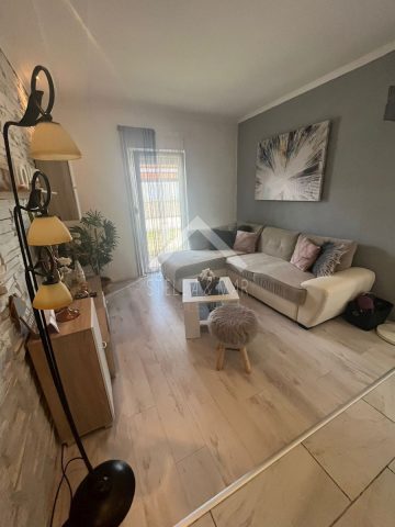 Dom na sprzedaż 86 m² – Vir