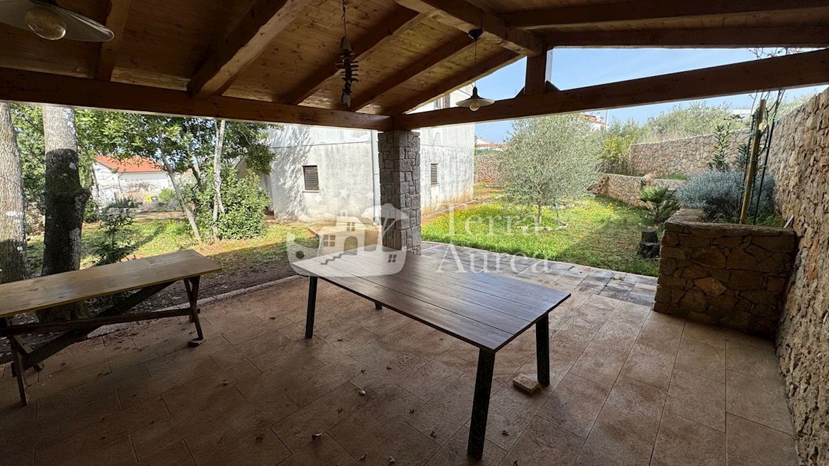 Dom Na predaj - PRIMORSKO-GORANSKA KRK