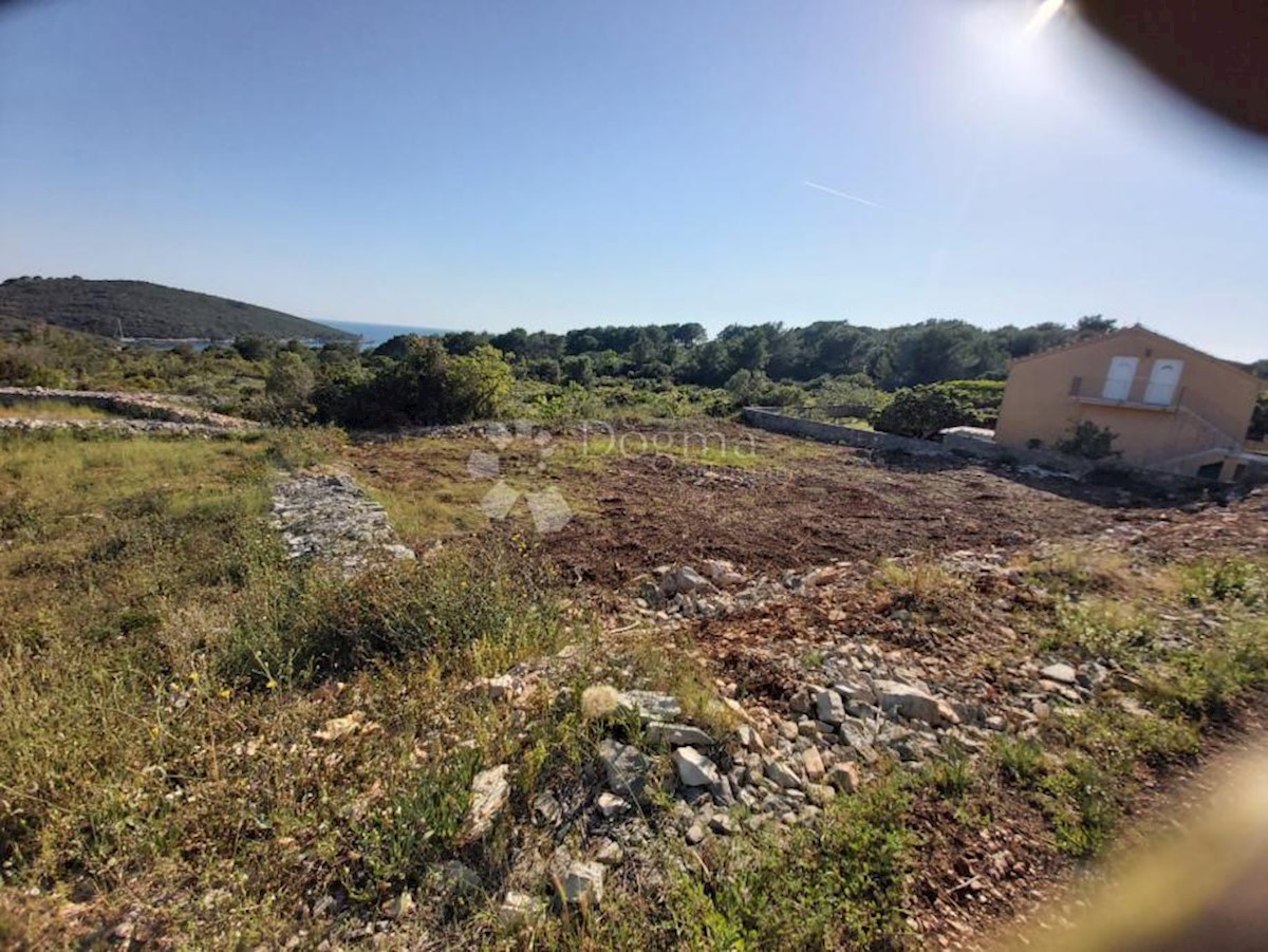 Land For sale - SPLITSKO-DALMATINSKA ŠOLTA