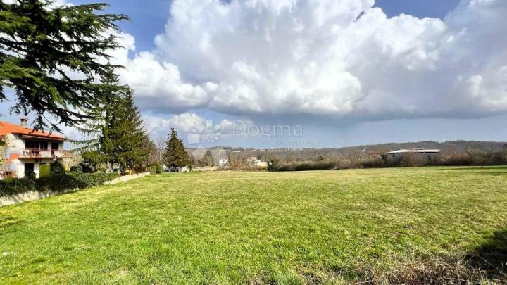 Parcela na predaj 7195 m² – Poreč