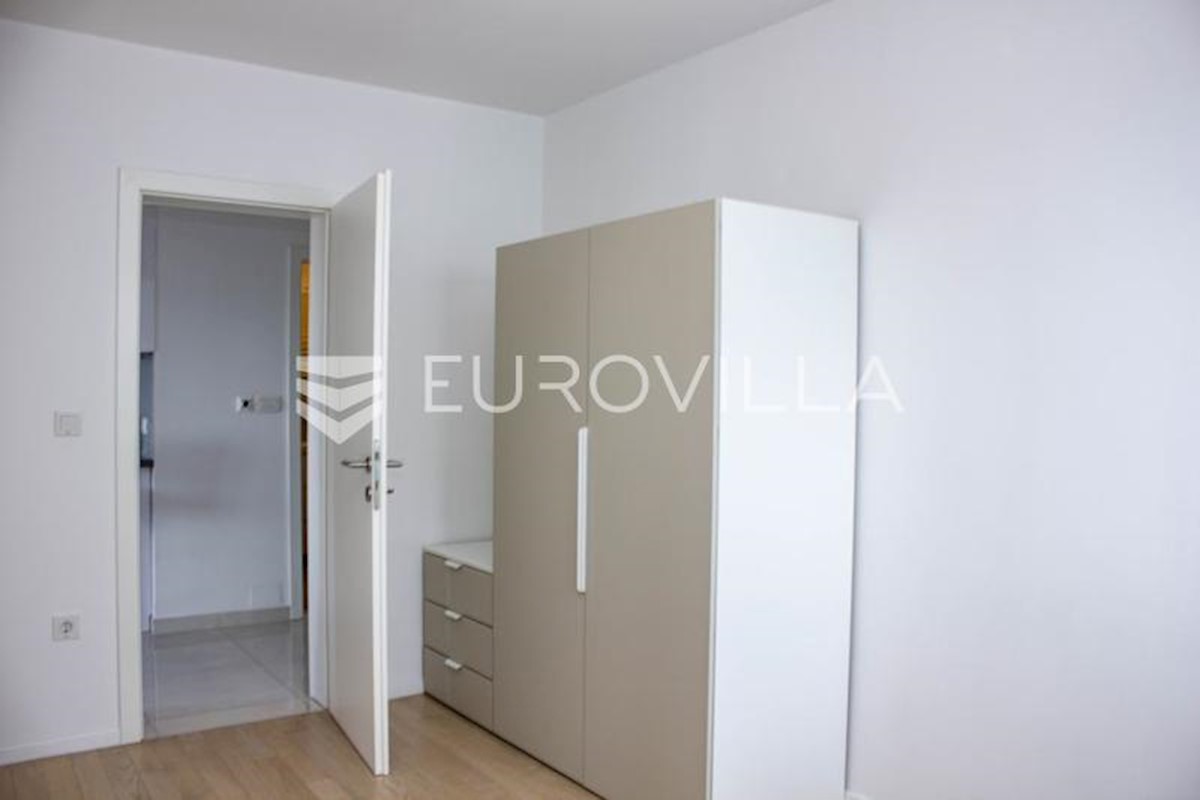 Apartmán K pronájmu - SPLITSKO-DALMATINSKA SPLIT