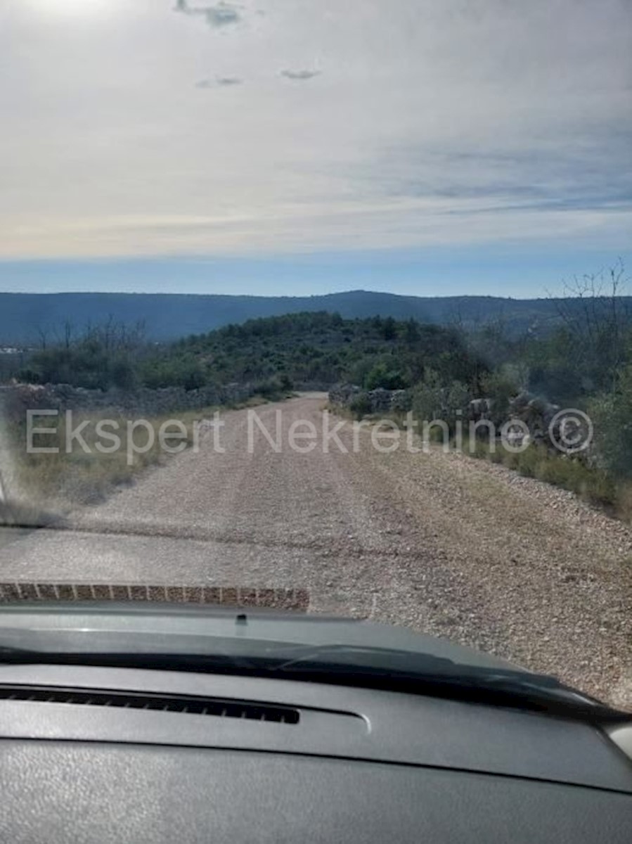 Terreno In vendita - ŠIBENSKO-KNINSKA ROGOZNICA