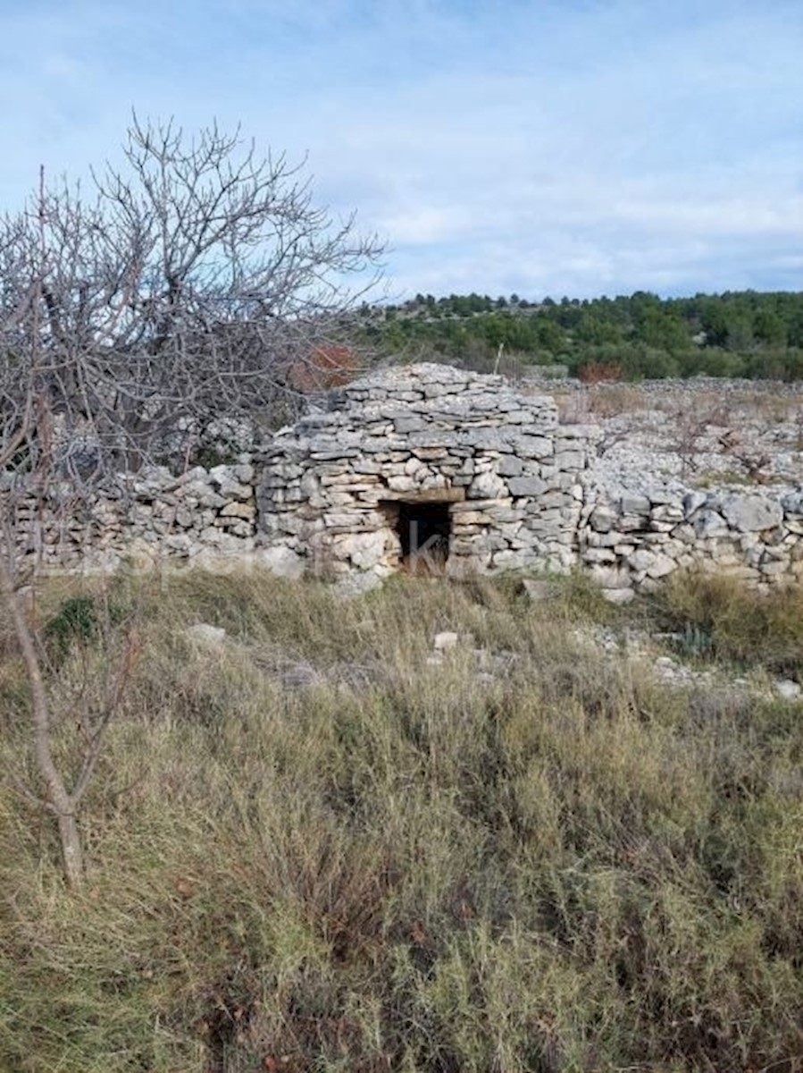 Terreno In vendita - ŠIBENSKO-KNINSKA ROGOZNICA