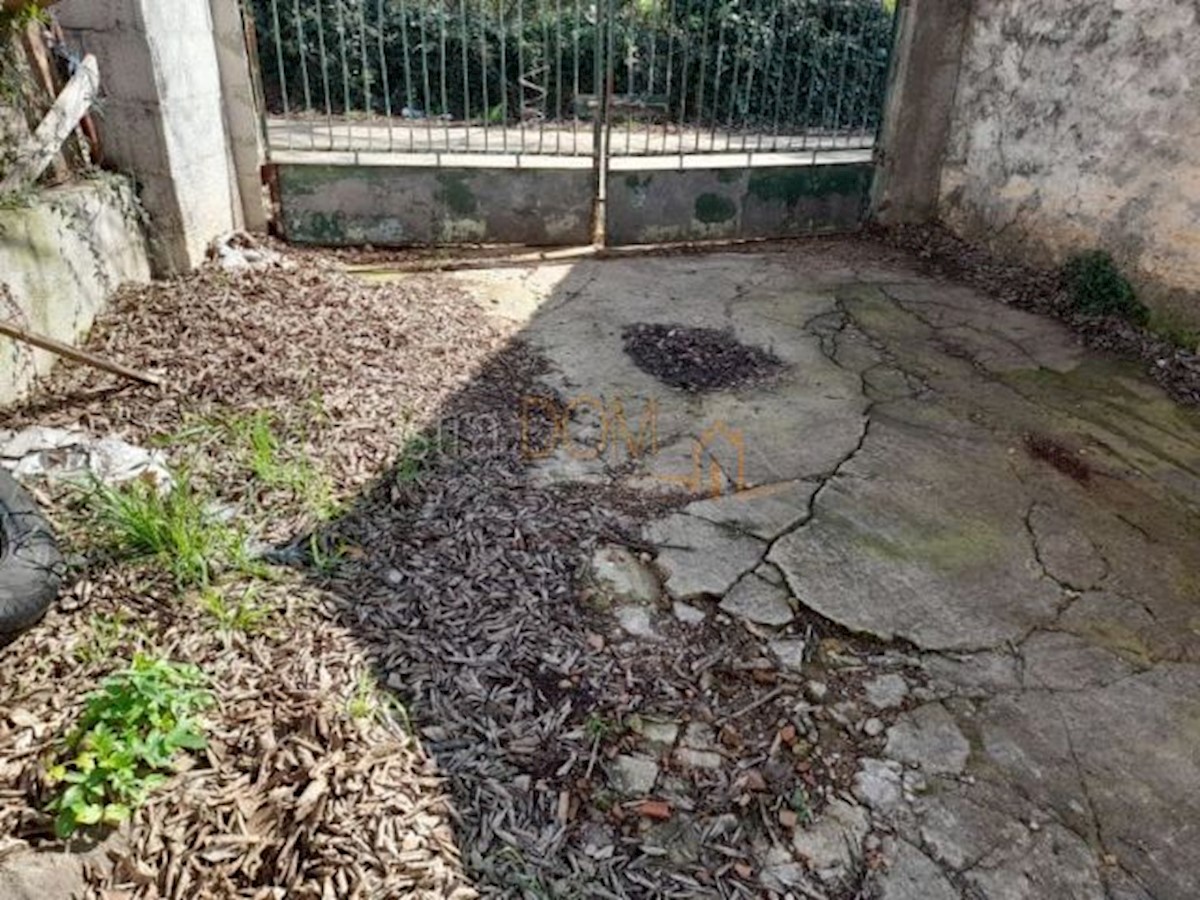 Hiša Naprodaj - ISTARSKA Ližnjan