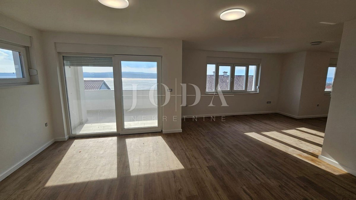 Apartma Na predaj - PRIMORSKO-GORANSKA CRIKVENICA