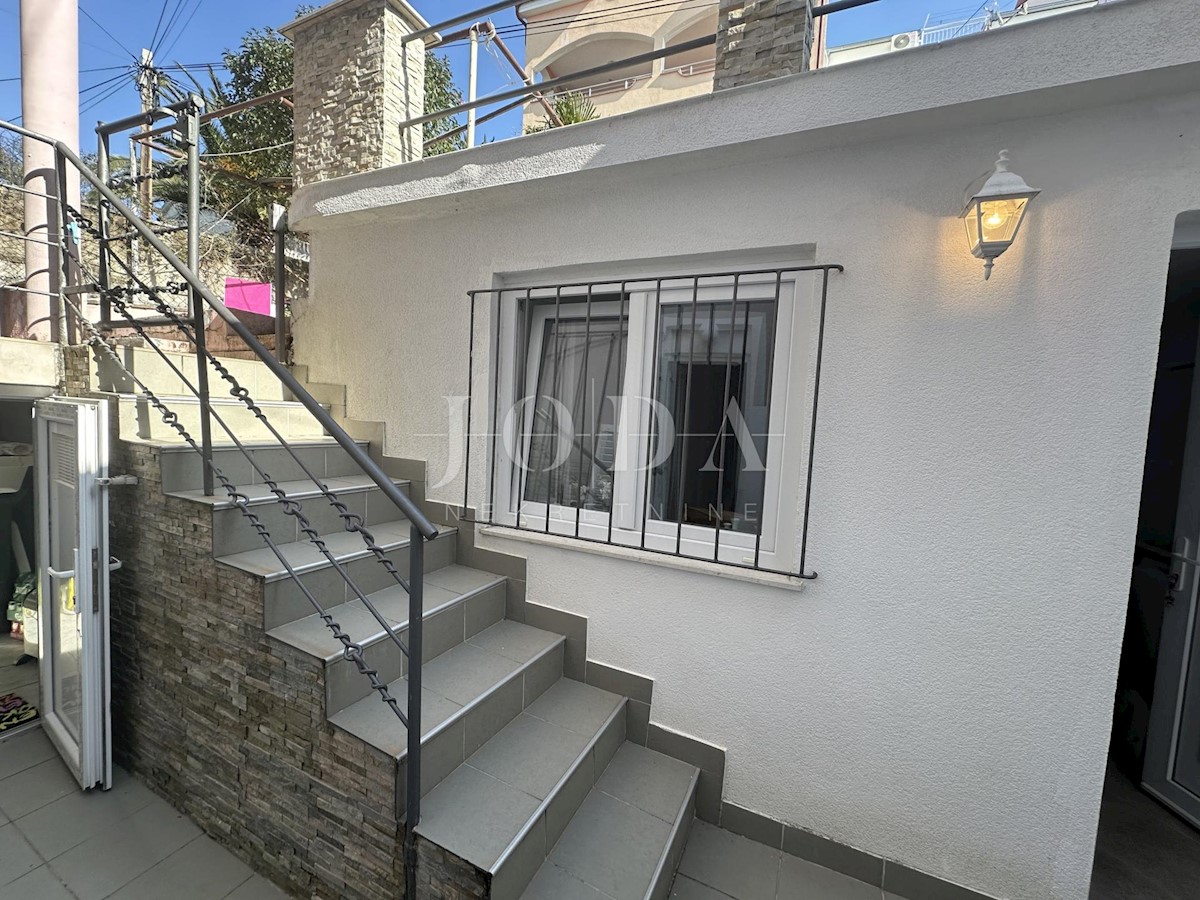 Apartmán Na predaj - PRIMORSKO-GORANSKA CRIKVENICA