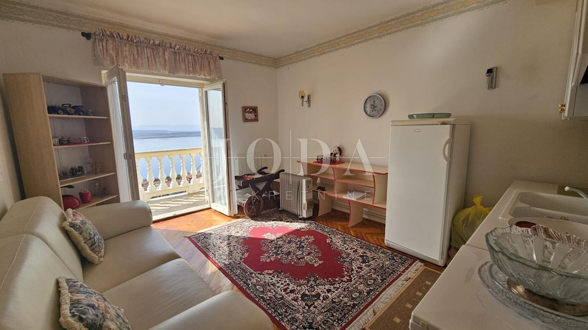 Kuća Na prodaju - PRIMORSKO-GORANSKA CRIKVENICA