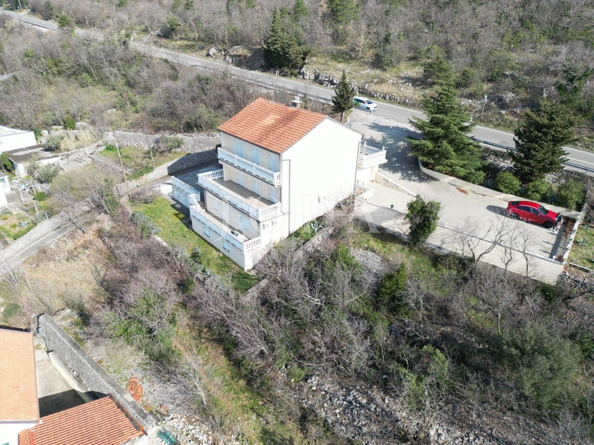 Kuća Na prodaju - PRIMORSKO-GORANSKA CRIKVENICA