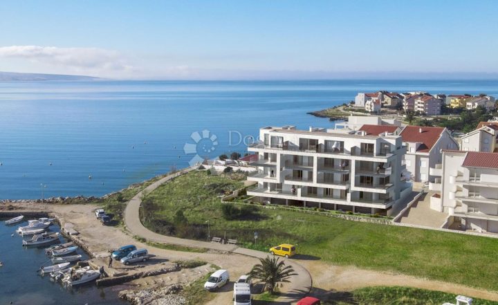 Apartmán na prodej 93 m² – Povljana