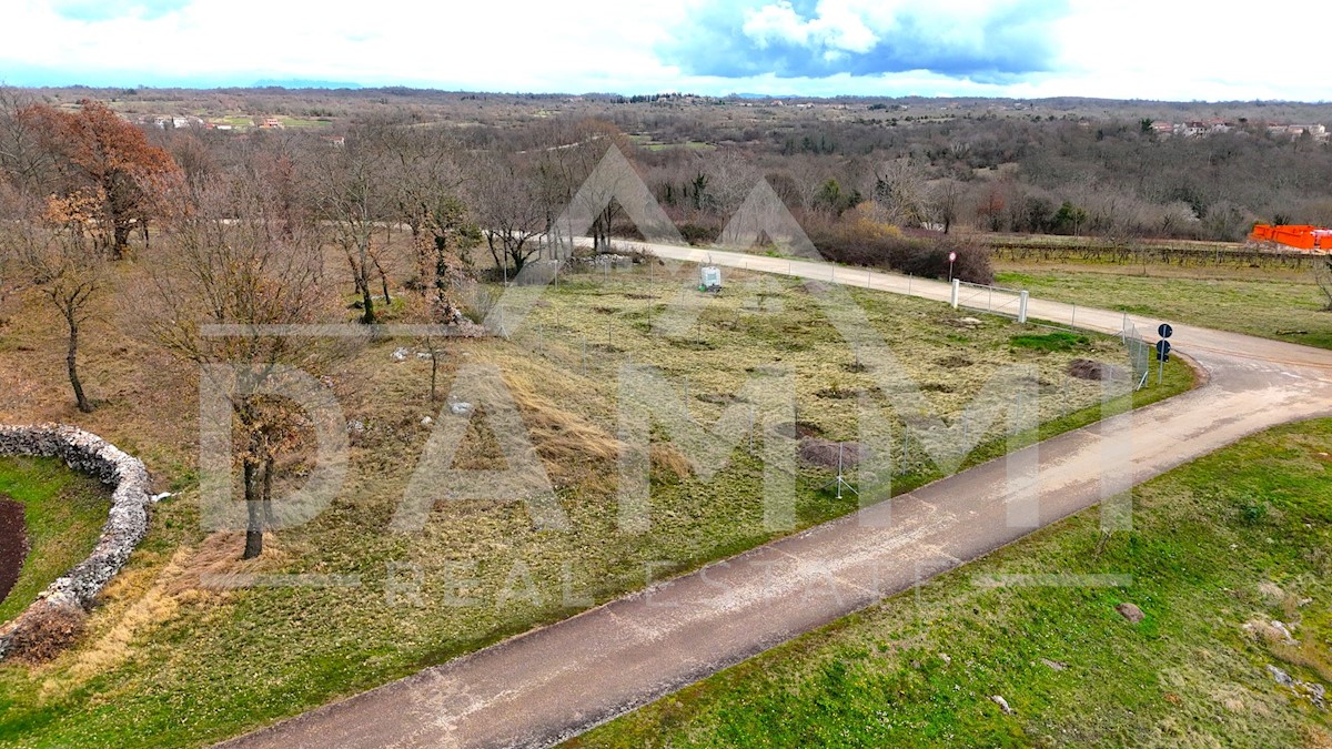 Terreno In vendita - ISTARSKA ŽMINJ