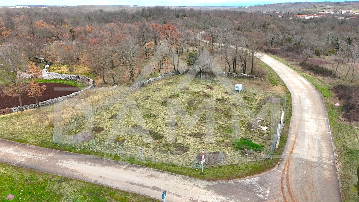 Terreno In vendita - ISTARSKA ŽMINJ