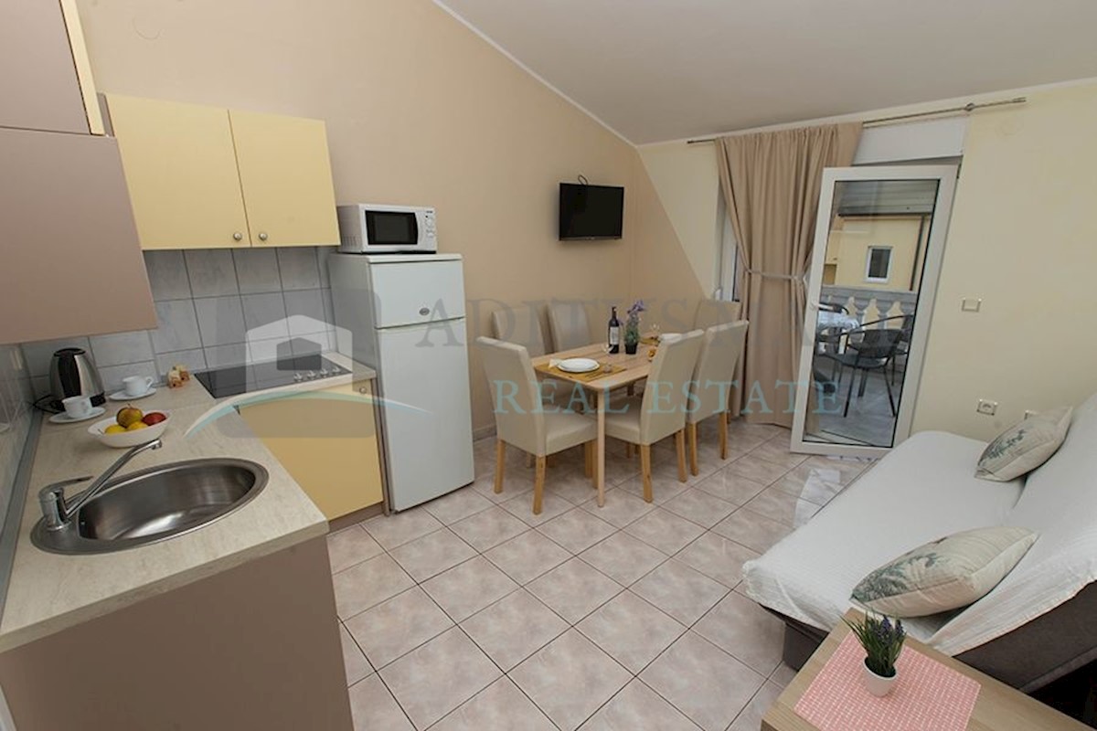 Flat For sale - Šibensko-kninska Vodice