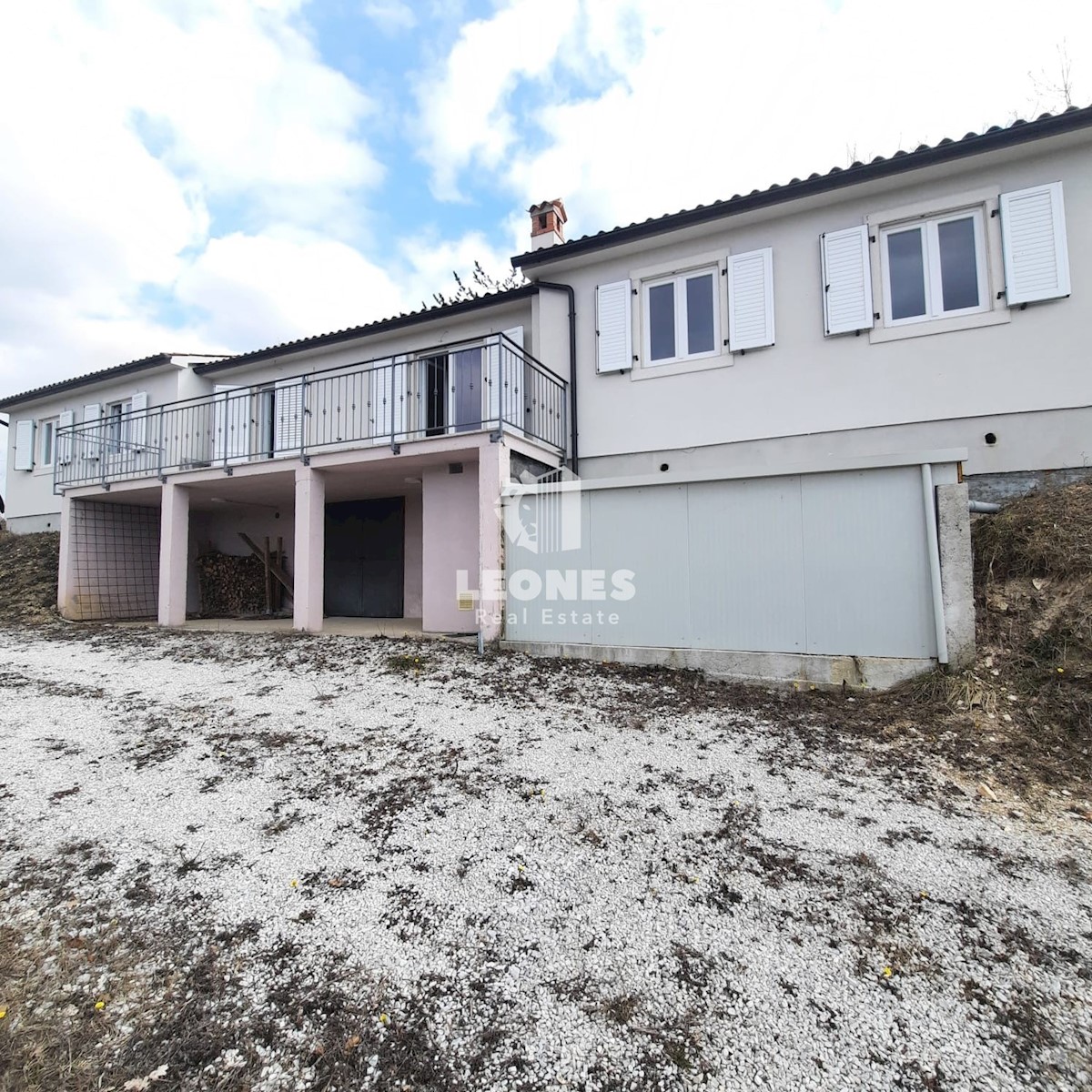 House For sale - ISTARSKA PAZIN