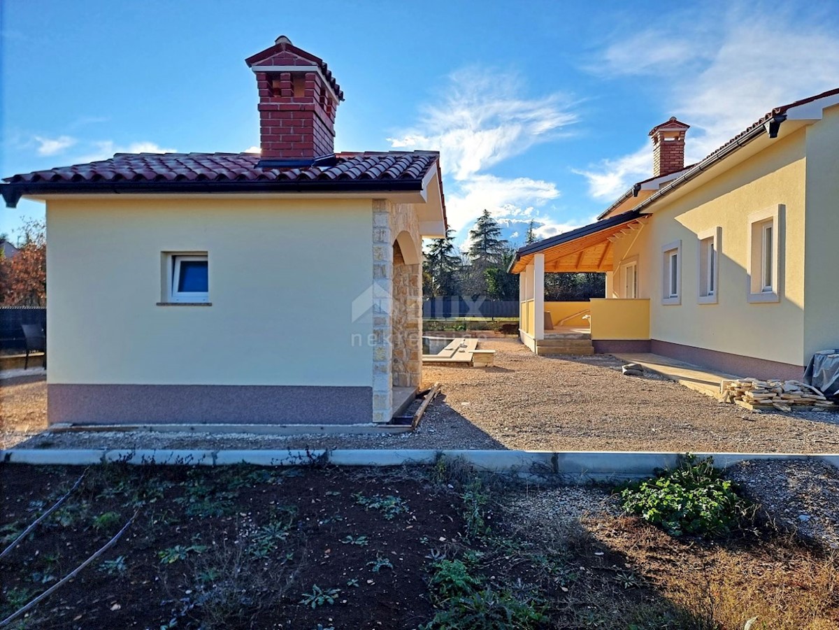 Haus Zu verkaufen - Istarska Labin - foto 2/7