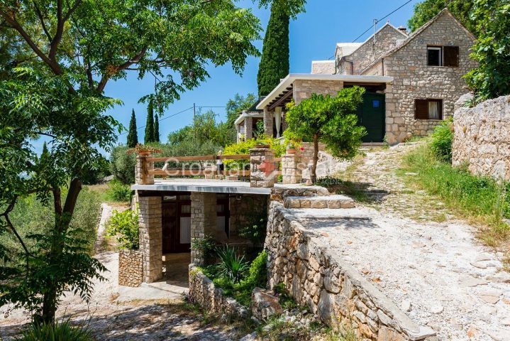Casa In vendita - Splitsko-dalmatinska Brač - foto 3/21