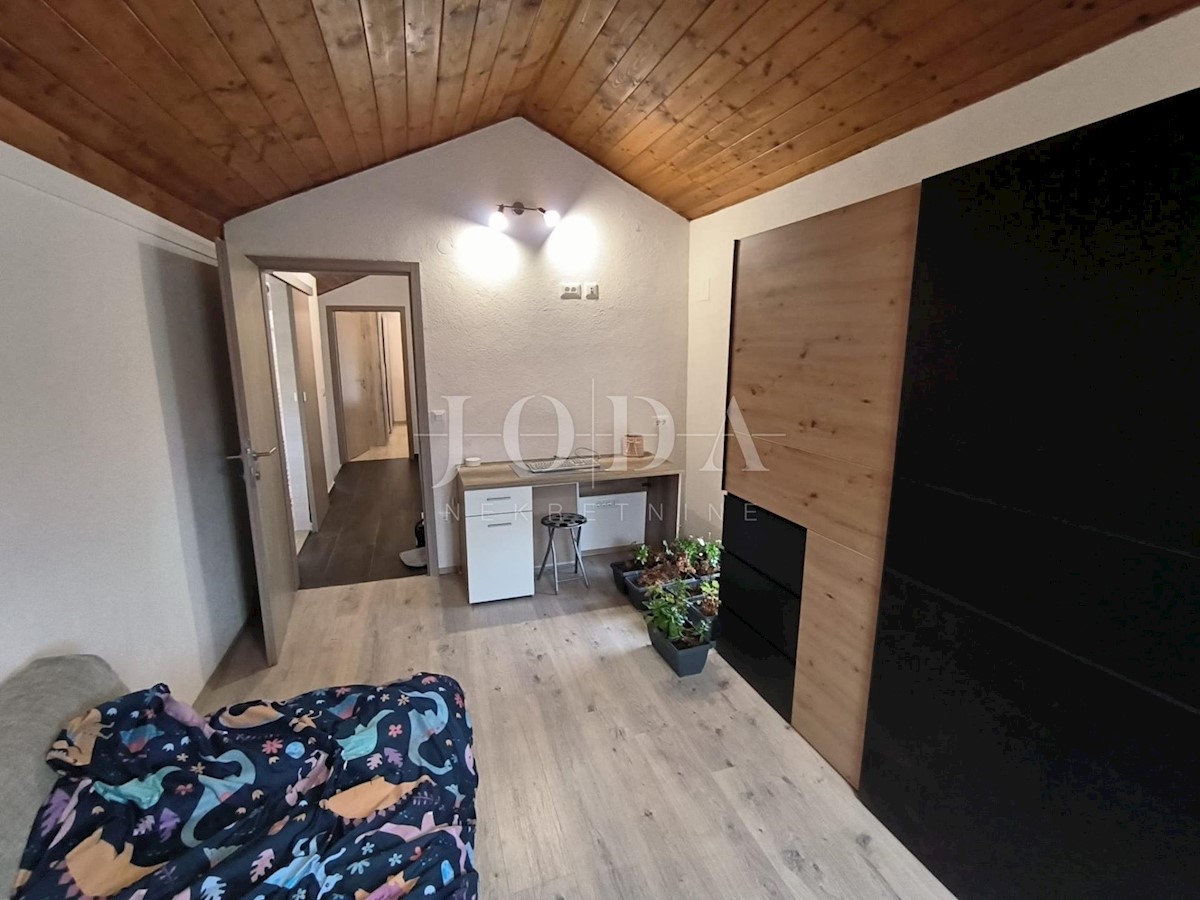 Kuća Na prodaju - PRIMORSKO-GORANSKA VINODOLSKA OPĆINA