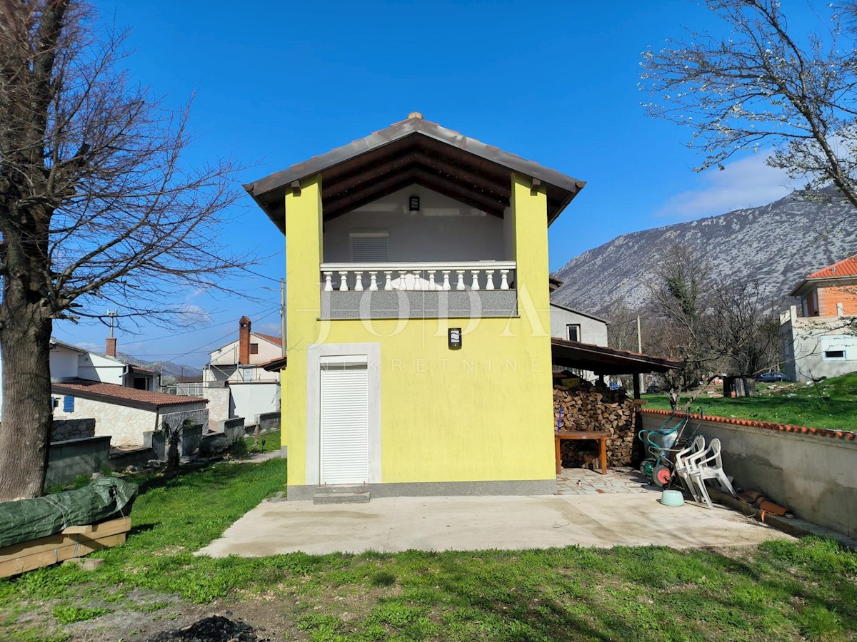 Kuća Na prodaju - PRIMORSKO-GORANSKA VINODOLSKA OPĆINA