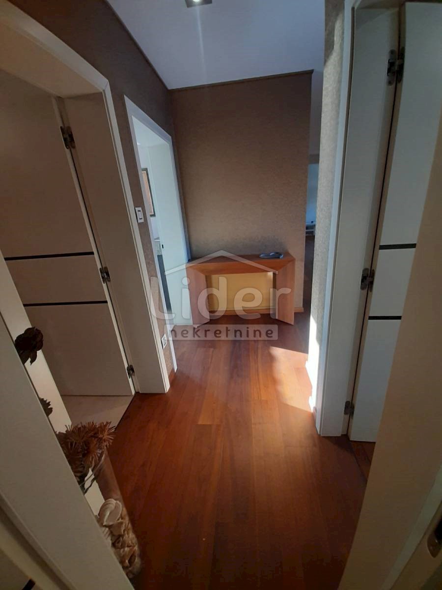 Apartma Na predaj - PRIMORSKO-GORANSKA KOSTRENA