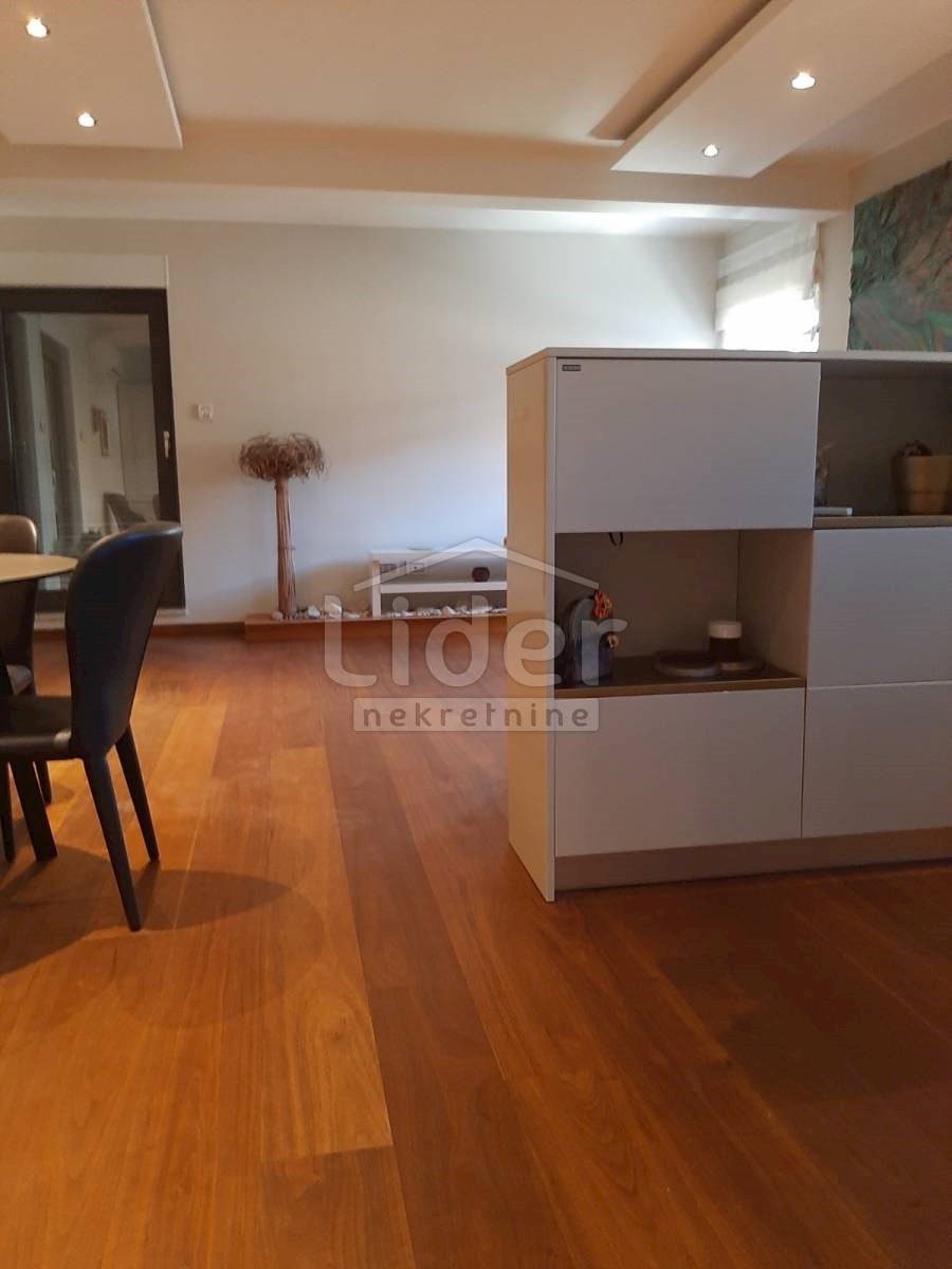 Apartma Na predaj - PRIMORSKO-GORANSKA KOSTRENA