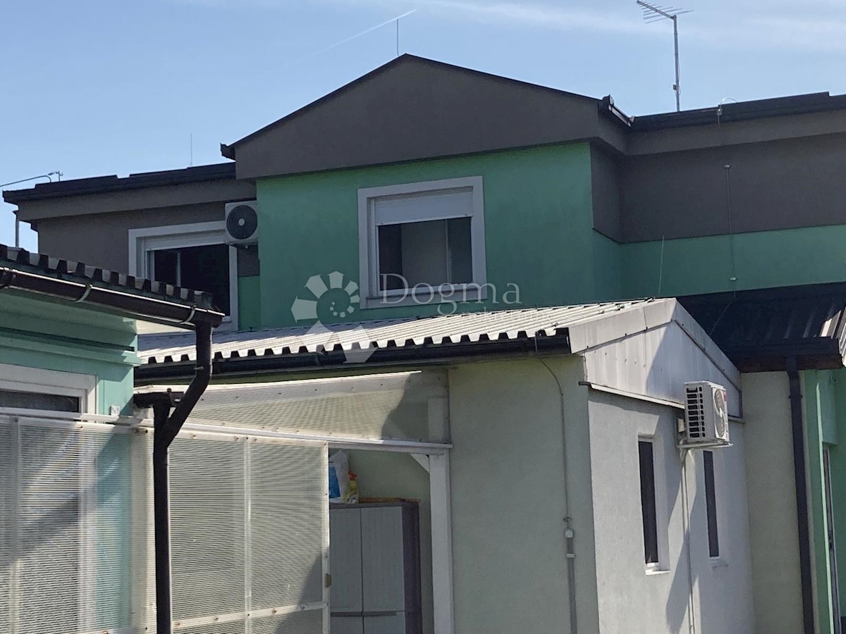 Kuća Na prodaju - ZAGREBAČKA IVANIĆ-GRAD