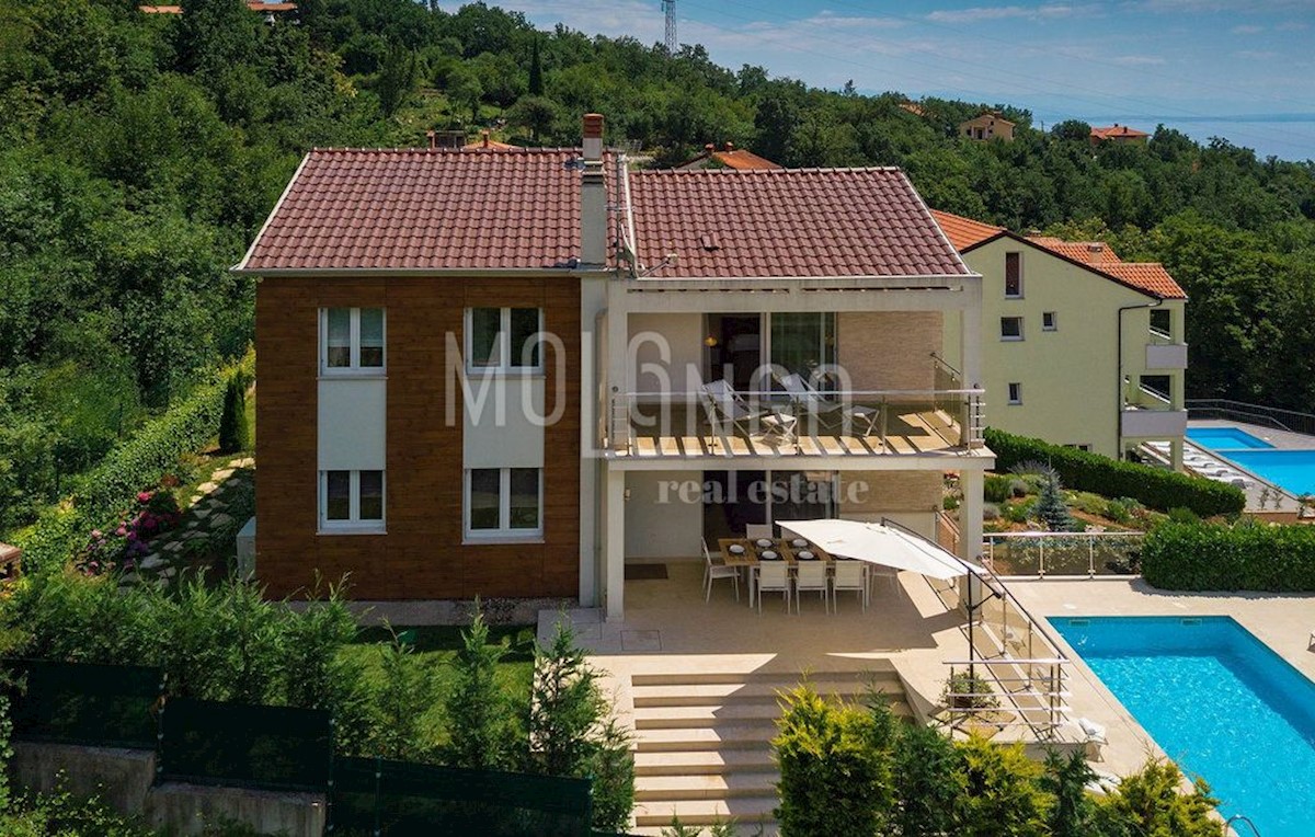 Maison À louer - PRIMORSKO-GORANSKA OPATIJA