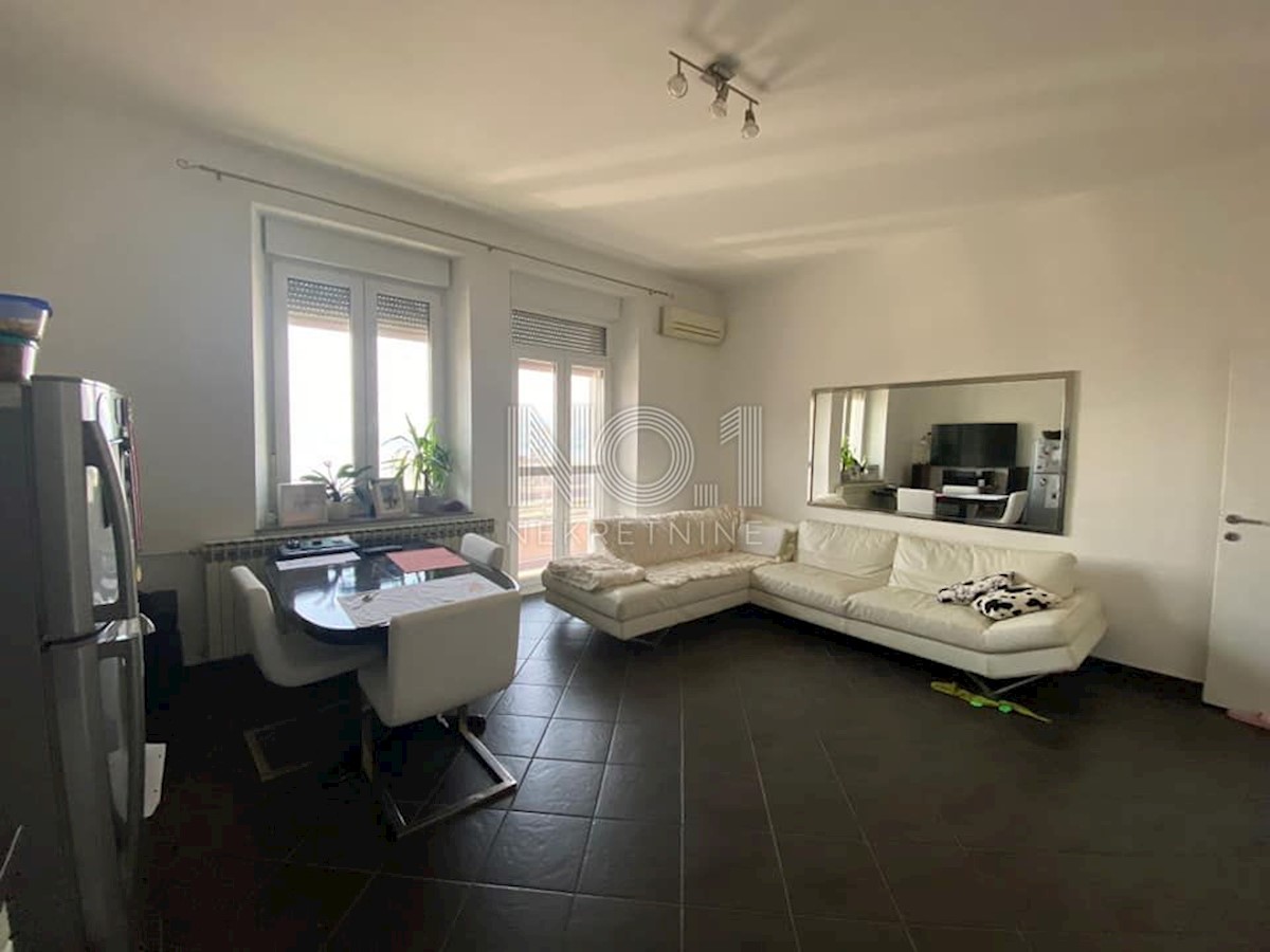 Flat For sale - PRIMORSKO-GORANSKA RIJEKA