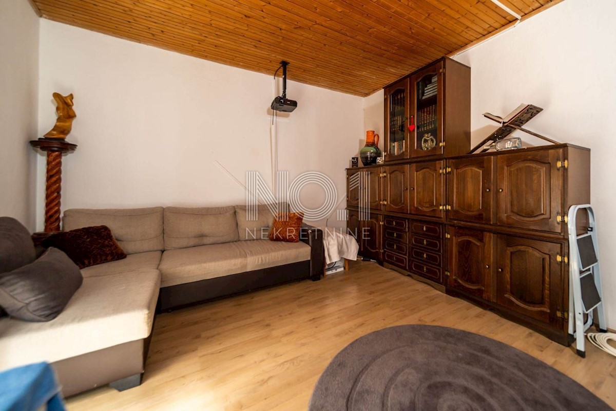 Apartment Zu verkaufen - PRIMORSKO-GORANSKA RAB