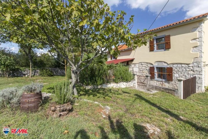 Hiša na predaj 90 m² – Labin
