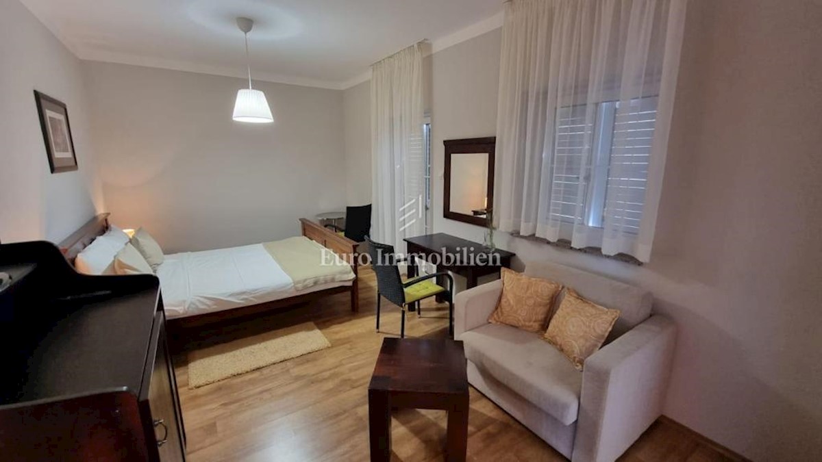 Apartmán Na predaj - PRIMORSKO-GORANSKA CRIKVENICA