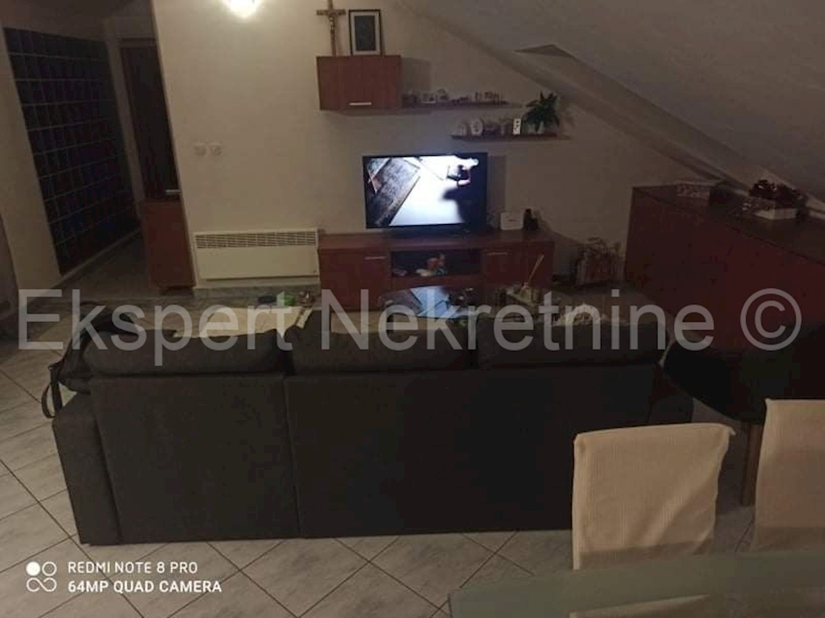 Apartment Zu verkaufen - SPLITSKO-DALMATINSKA SOLIN