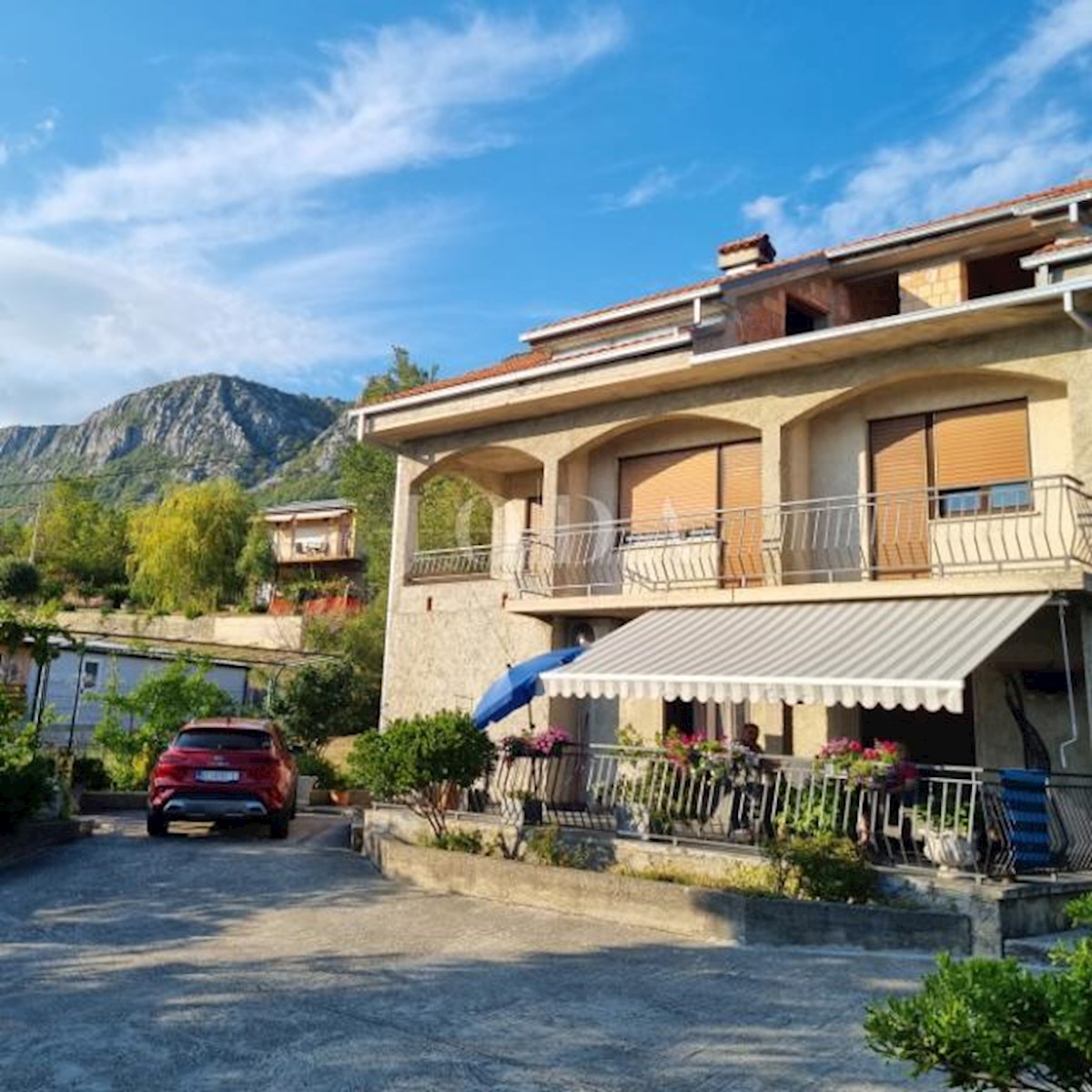 Kuća Na prodaju - Primorsko-goranska Vinodolska Općina - foto 1/6
