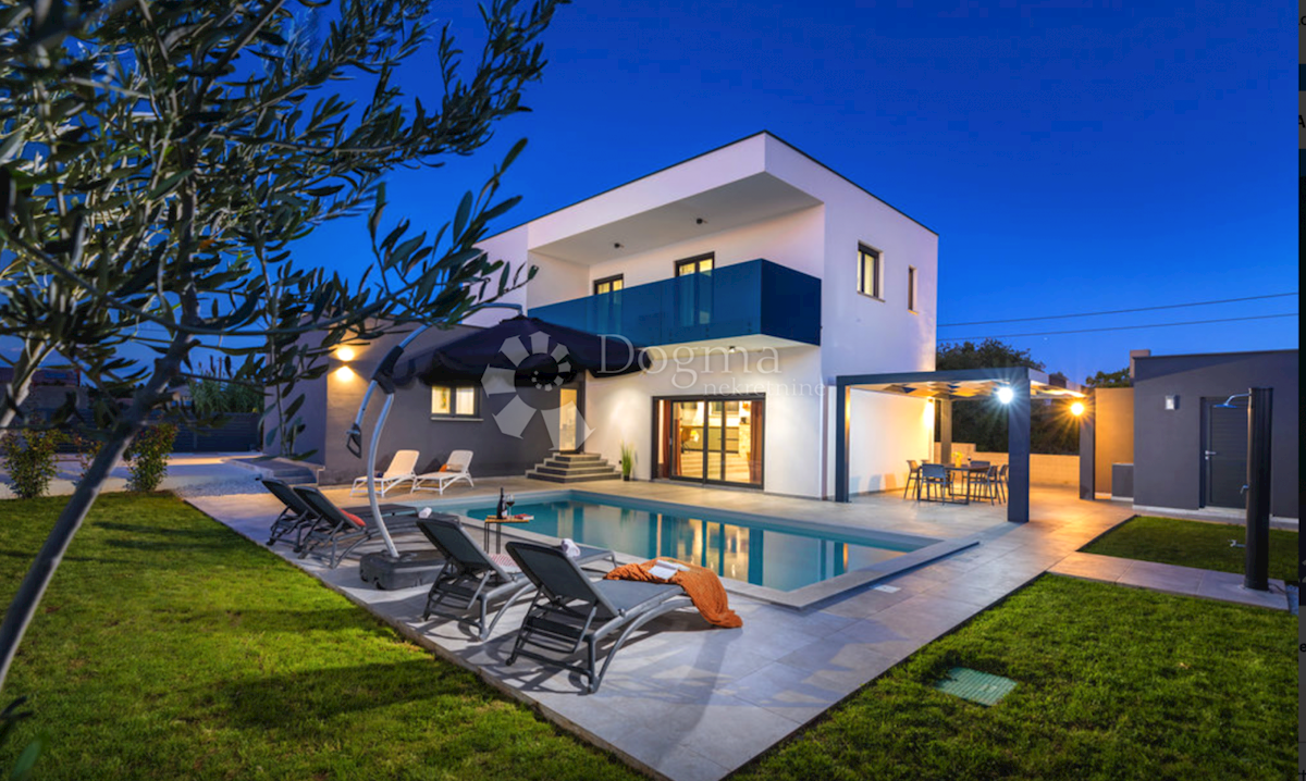 Haus Zu verkaufen - Istarska Ližnjan - foto 1/19