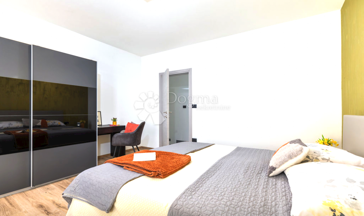 Haus Zu verkaufen - ISTARSKA LIŽNJAN