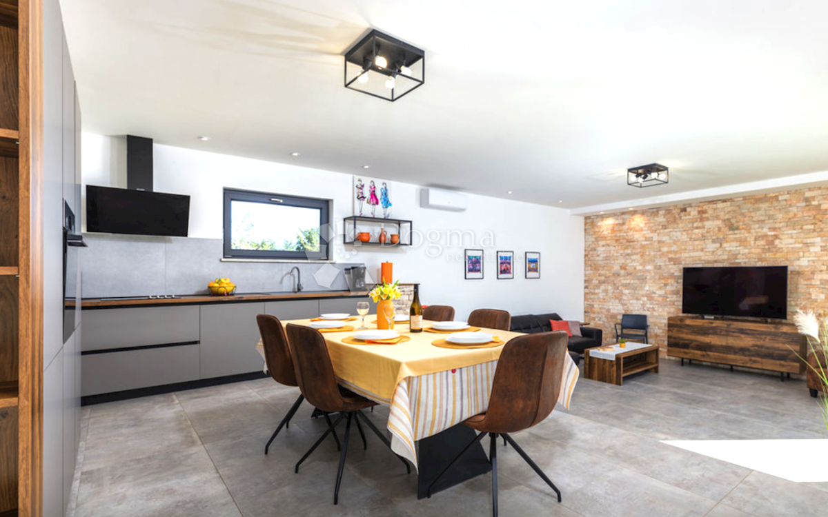 Haus Zu verkaufen - Istarska Ližnjan - foto 2/19