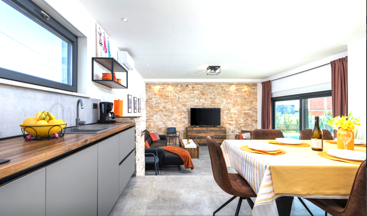 Haus Zu verkaufen - Istarska Ližnjan - foto 3/19