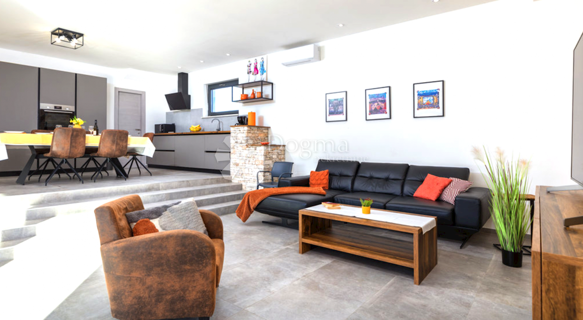 Haus Zu verkaufen - Istarska Ližnjan - foto 4/19
