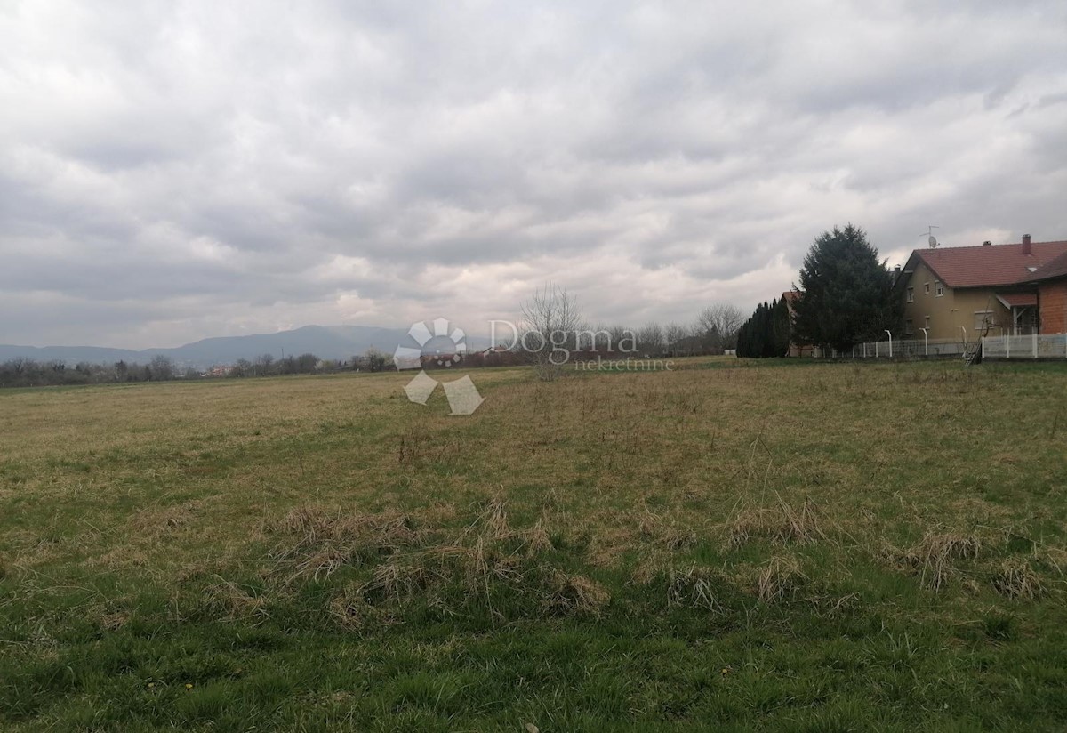 Terreno In vendita - GRAD ZAGREB ZAGREB